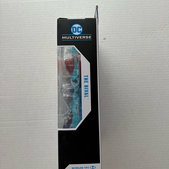 DC Multiverse figurine-The Rival (Gold Label) Mcfarlane Toys. - Picture 6 of 9